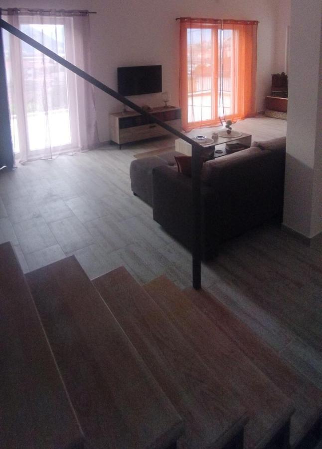 Guesthouse Nikoleta 2 Котор Экстерьер фото